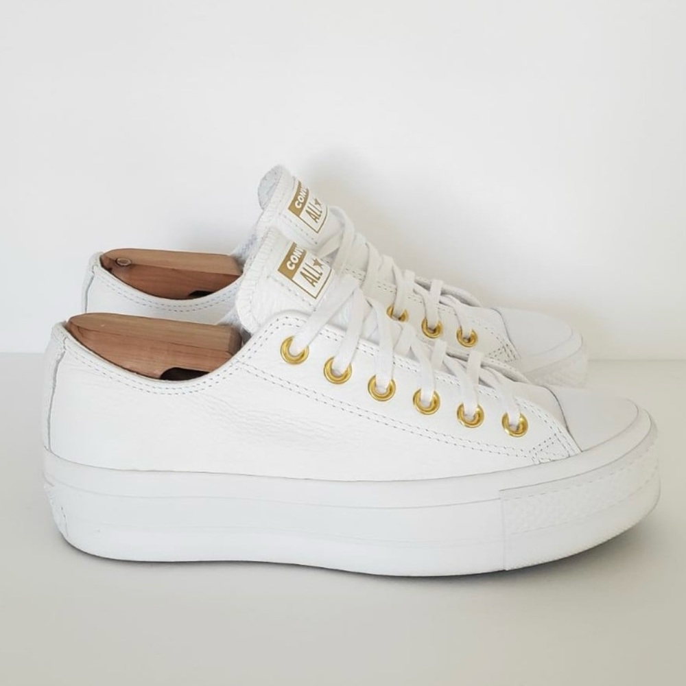 Womens Converse White Leather Platform Chuck Taylor All Star Size 7